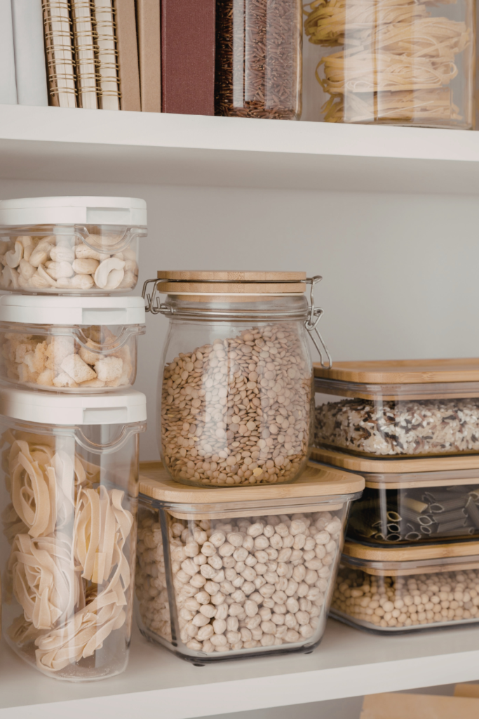 Glass food storage containers with airtight lids for safe and convenient kitchen storage. kitchen Must-Have